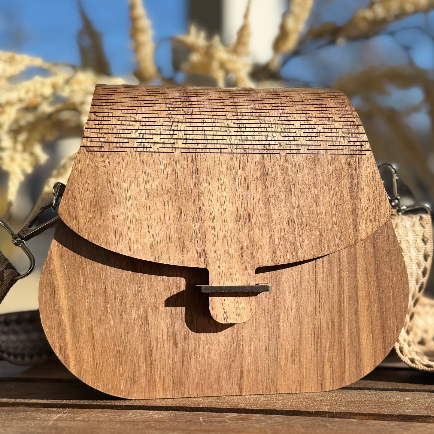 The Billy Bag w/Walnut wood