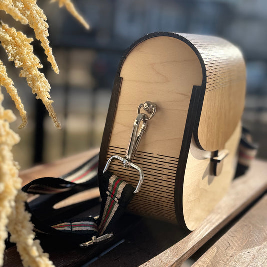 The Billy Bag w/Cherry and Maple wood